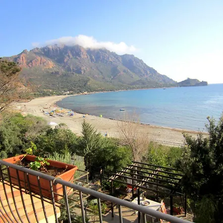 Feriehus Casa Sul Mare Panoramica Tertenìa